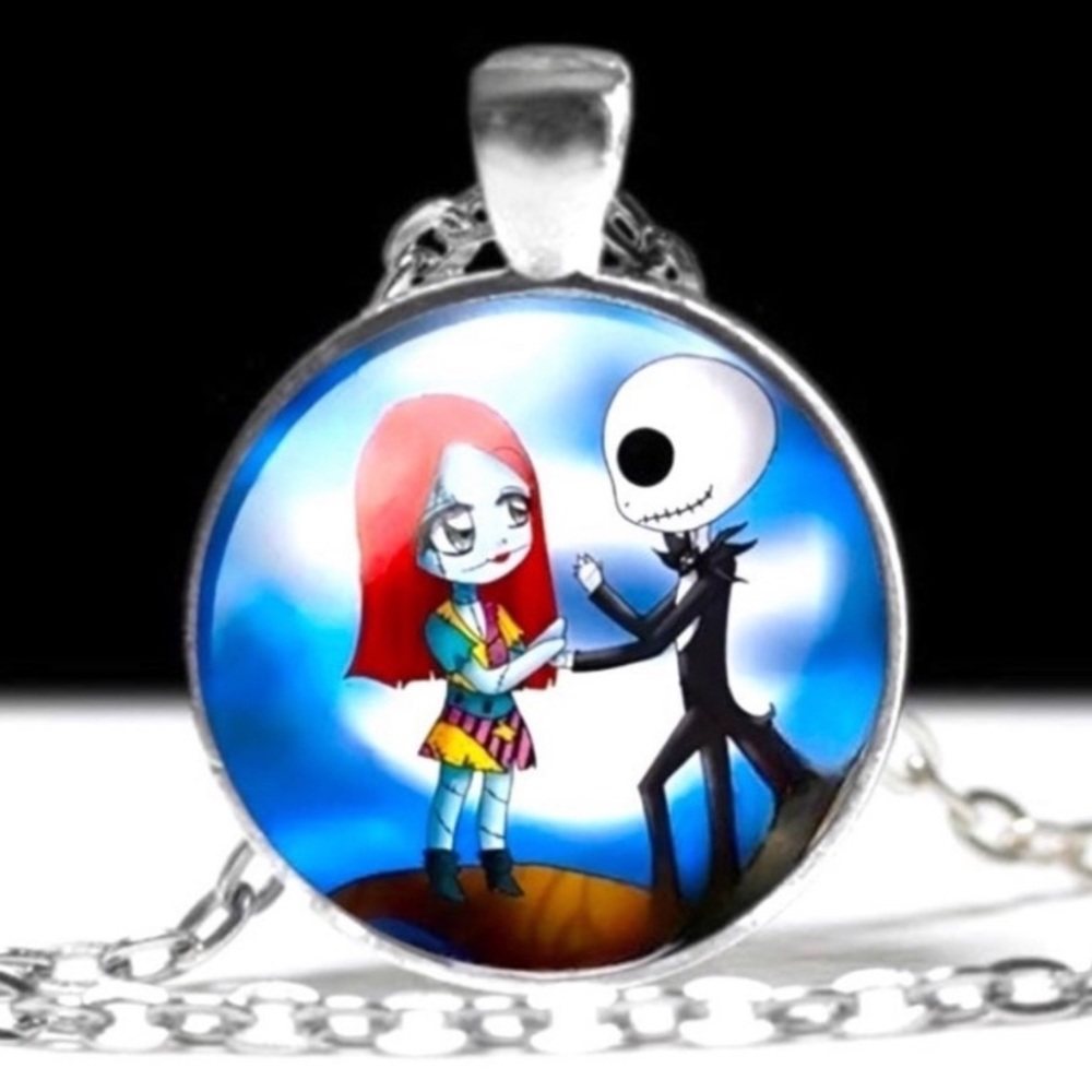 🆕Disney’s Jack and Sally Handcrafted Pendant Necklace - Silver